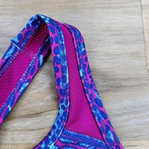 🔹️Nike Fuchsia Animal Print Racerback Sports Bra Youth XLarge - Picture 3 of 12